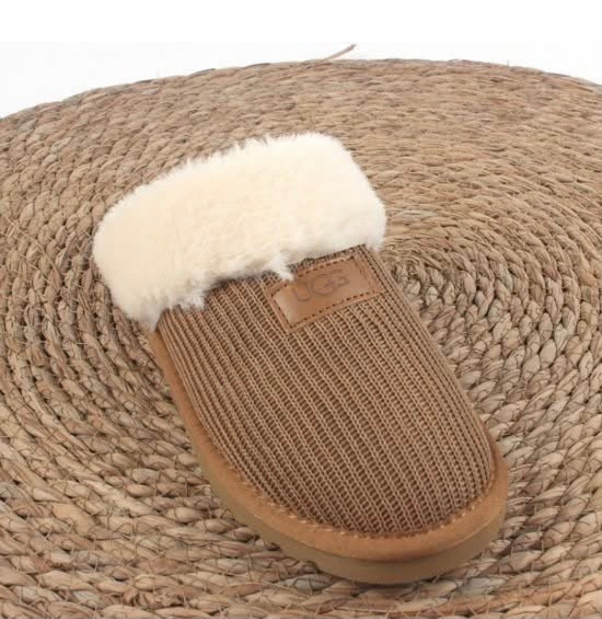 U Slippers