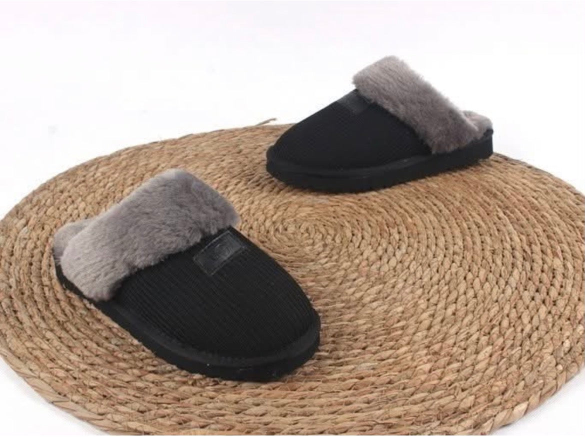 U Slippers